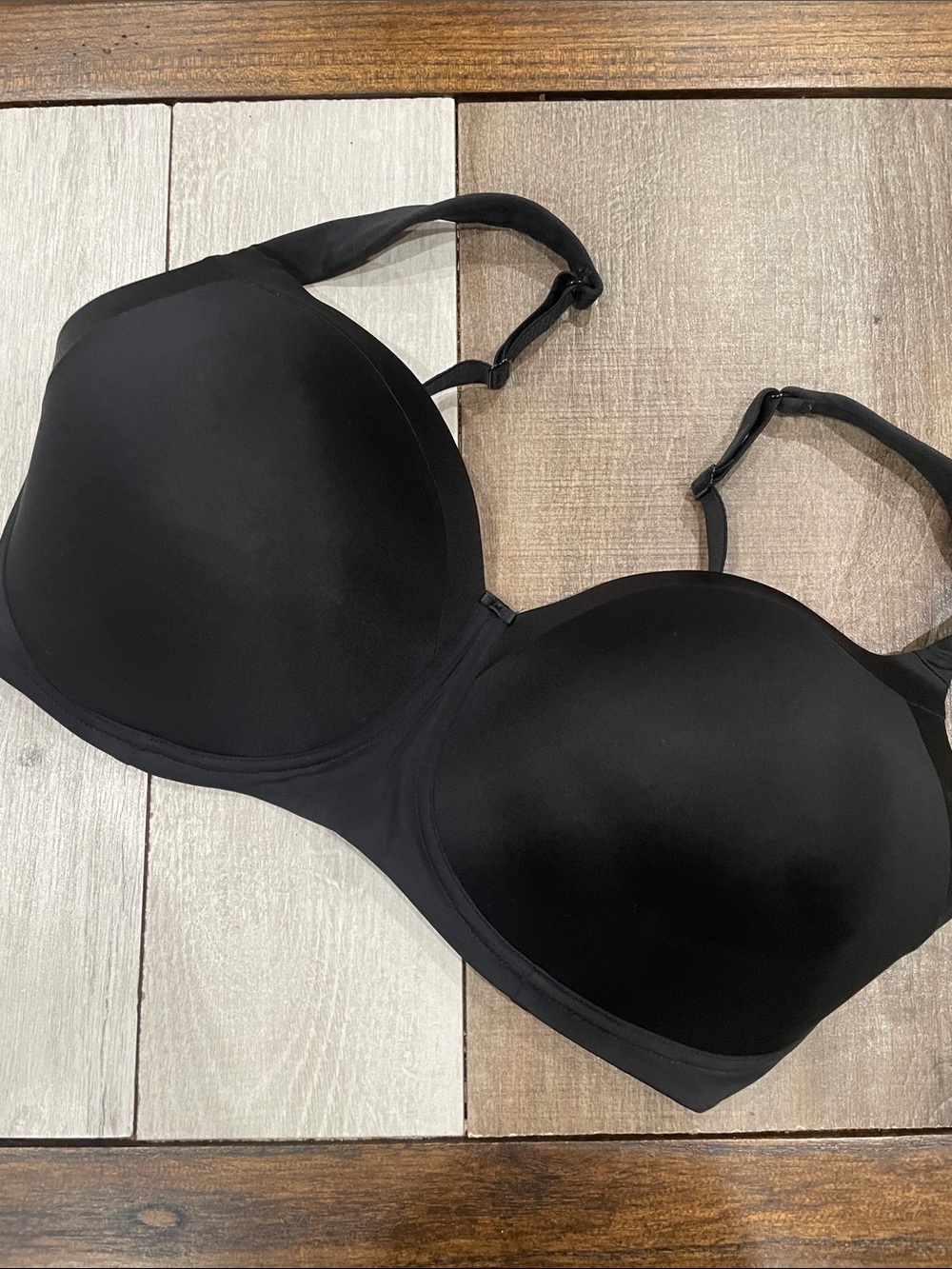 PLAYTEX Seamless Black T-Shirt Bra - Smooth Support 40DDD